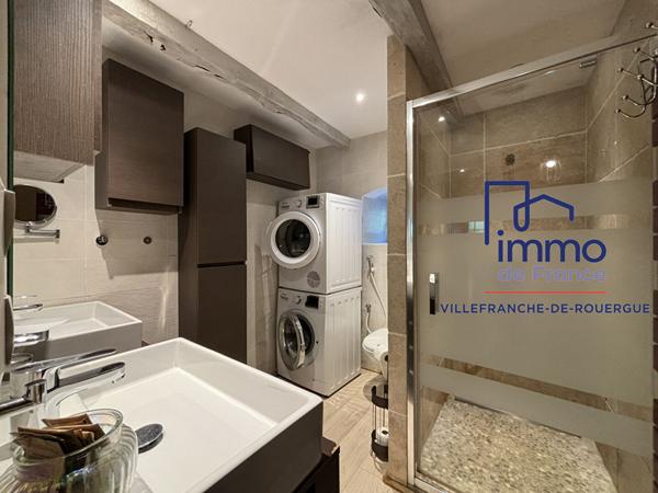 Propriété de 2 maisons dans le magnifique cadre de la vallée de l'Aveyron