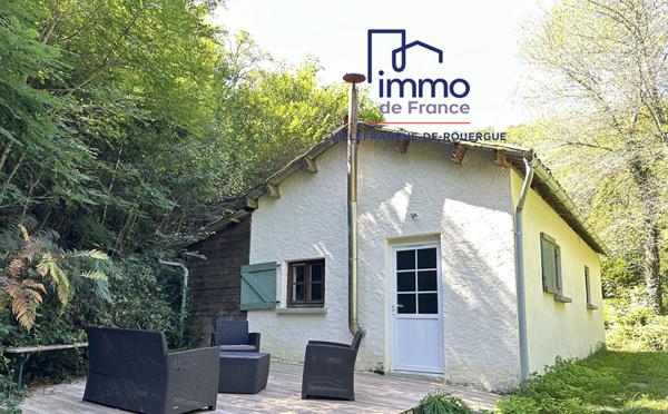 Propriété de 2 maisons dans le magnifique cadre de la vallée de l'Aveyron