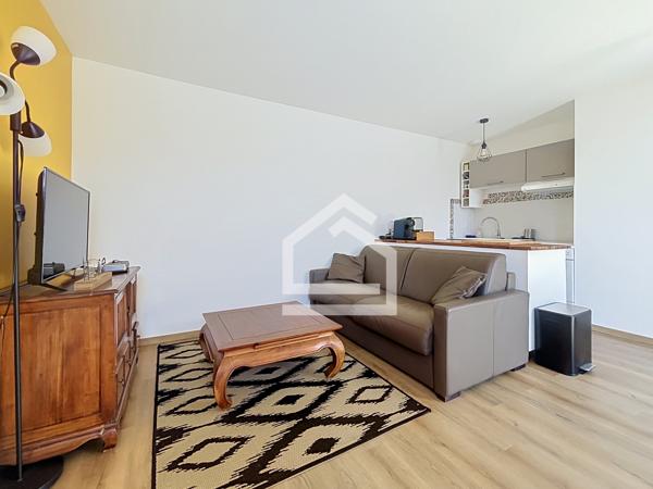 Maison 7 pièce(s) 5 chambre(s) 183 m²