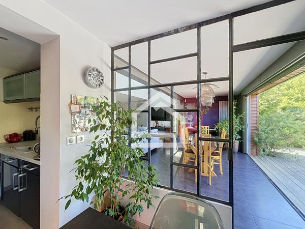 Maison 7 pièce(s) 5 chambre(s) 183 m²