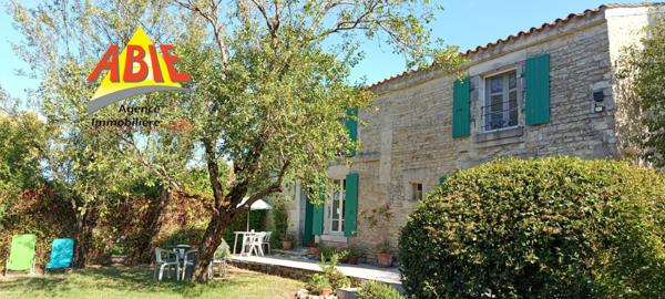 Maison  5 pièce(s)  4 chambre(s)  106 m²