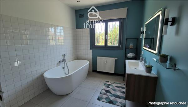 Appartement
                                                                                                                                                                                                                                                                                                                        2 pièce(s)                                                                                                                                                                                                          1 chambre(s)                                                                                                                                                                                                          57.8  m²