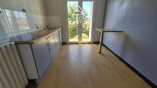 Appartement
                                                                                                                                                                                                                                                                                                                        2 pièce(s)                                                                                                                                                                                                          1 chambre(s)                                                                                                                                                                                                          57.8  m²
