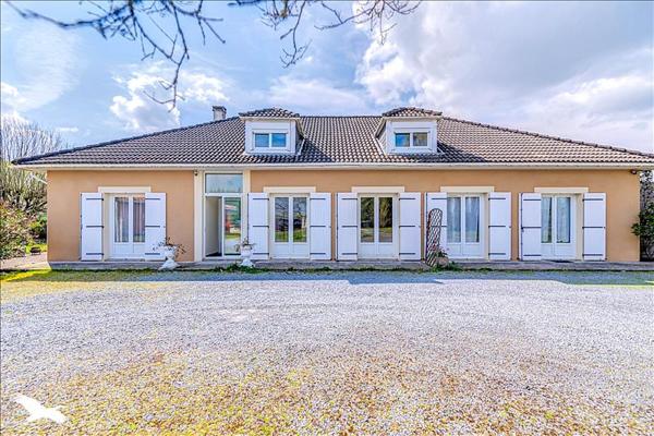 Maison à vendre |  Créon |  9 pièces | 220 m²