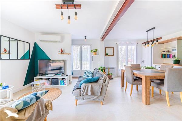 Maison à vendre |  Créon |  9 pièces | 220 m²