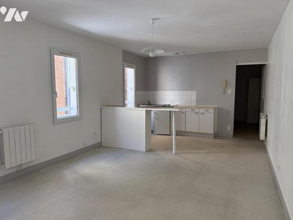 Immeuble à usage commercial et d'habitation