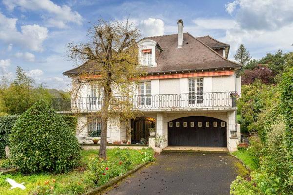 Maison à vendre |  Brive-la-Gaillarde |  8 pièces | 196 m²