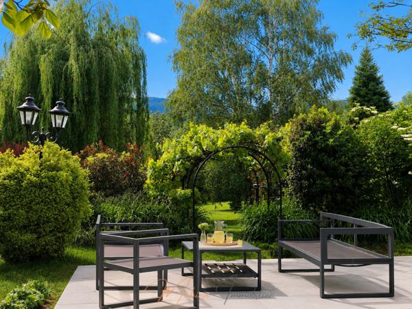 Maison 8 pièces 250m² à vendre à Cessy 01170