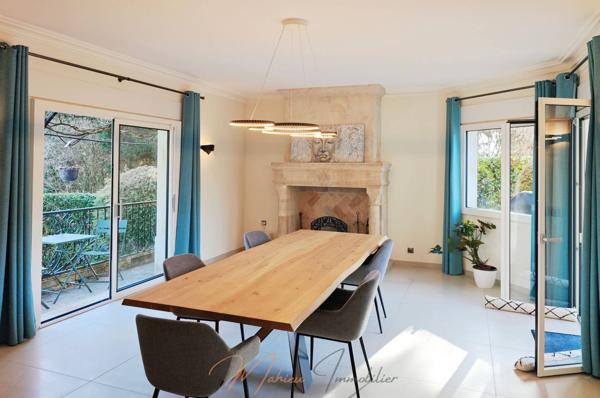 Maison 8 pièces 250m² à vendre à Cessy 01170