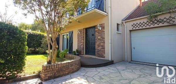 Maison à vendre 6 pièces 118 m² Maurepas
