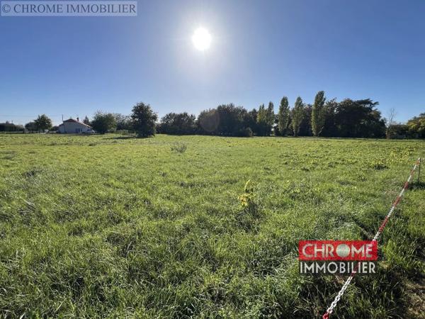 Vente                                                      Terrain
                        
                                         16381 m2                     à Marmande