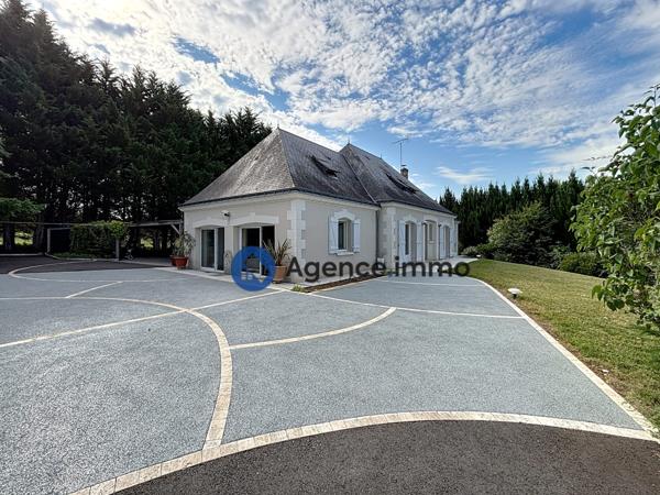 À vendre - Maison, 6 pièces située à Saint-Antoine-du-Rocher (37360)