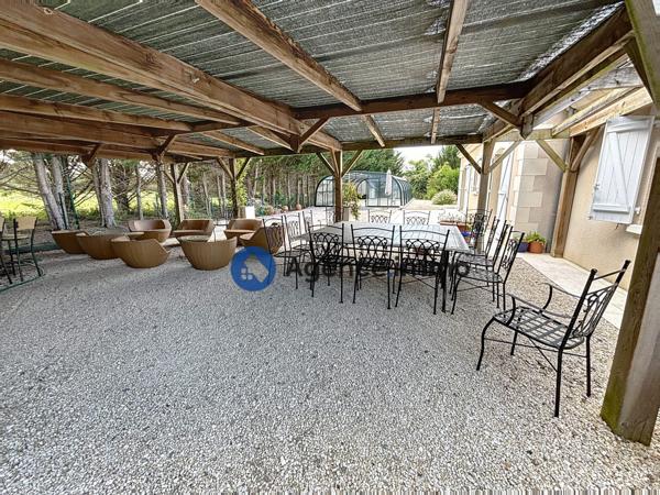 À vendre - Maison, 6 pièces située à Saint-Antoine-du-Rocher (37360)