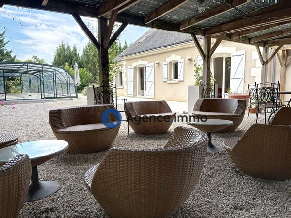 À vendre - Maison, 6 pièces située à Saint-Antoine-du-Rocher (37360)