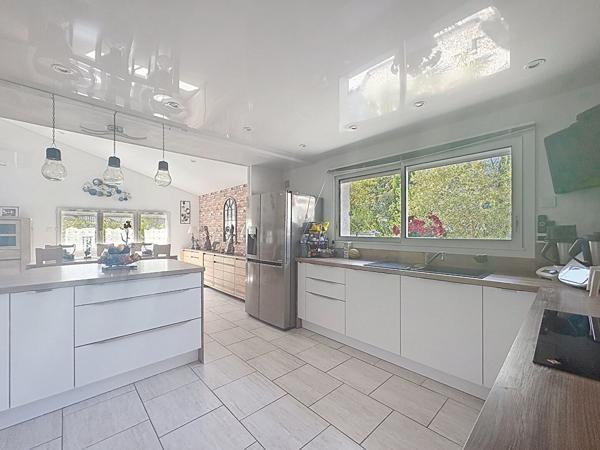 Exclusivité NESTENN Challans - Maison 3 Chambres + bureau avec piscine à CHALLANS