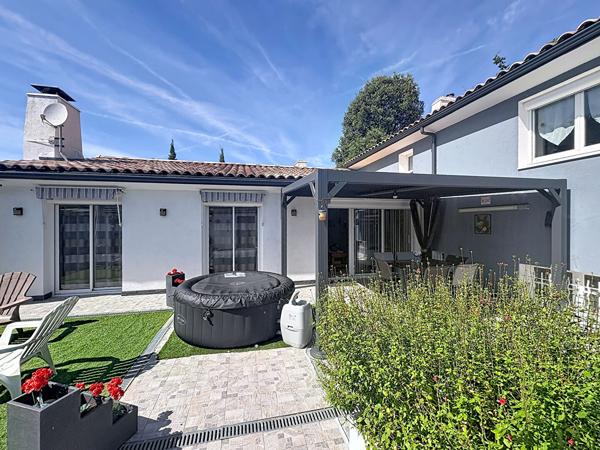 Exclusivité NESTENN Challans - Maison 3 Chambres + bureau avec piscine à CHALLANS