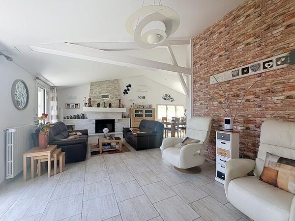 Exclusivité NESTENN Challans - Maison 3 Chambres + bureau avec piscine à CHALLANS