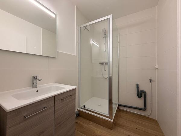 Nantes Sud : Route de Vertou Appartement T3 avec balcon et parking