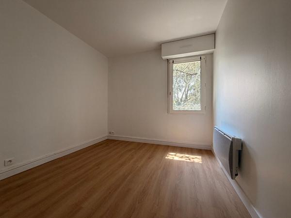Nantes Sud : Route de Vertou Appartement T3 avec balcon et parking