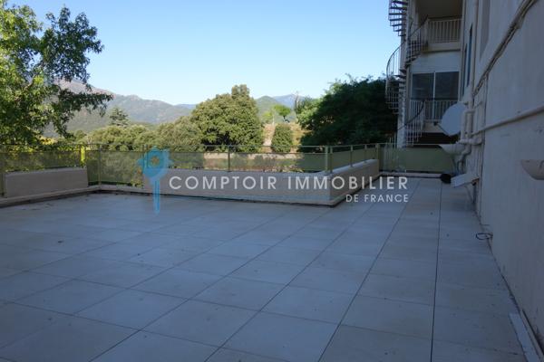 Immeuble
                                                                                                                                                
                                                                                                                                                
                                                                                                                                                
                                                    
                                                                                                                                                                                                                                                                                                                        2300  m²                                                                                                                                                                                                         3 etage(s)