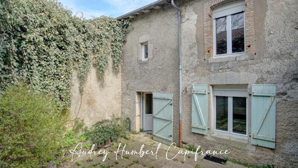 Maison à vendre 4 pièces VIGNEULLES LES HATTONCHATEL (55) - dépendance et garage - greniers aménageables