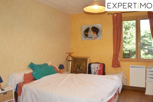 Sainte-Christine (63390) Maison passive de 95 m² sur 7 450 m² de terrain au calme