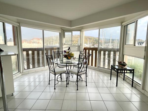 Port Guillaume - Spacieux 2 pièces avec vue sur le port