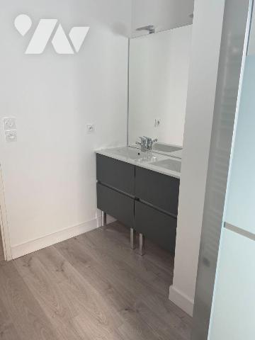 FLOIRAC (33270) -  14, avenue de la Libération "Résidence La Calla" - Dans quartier calme,  à p...