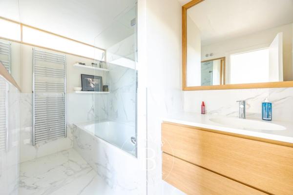 Paris 17ème, Appartement 3 Chambres -  115 m² à vendre