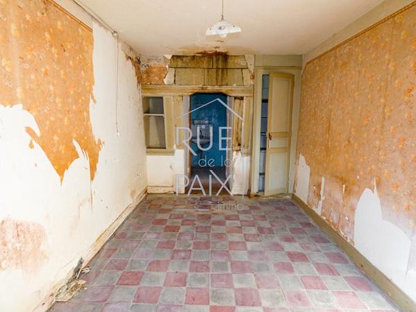 86230 SERIGNY Maison de campagne à restaurer sur Sérigny