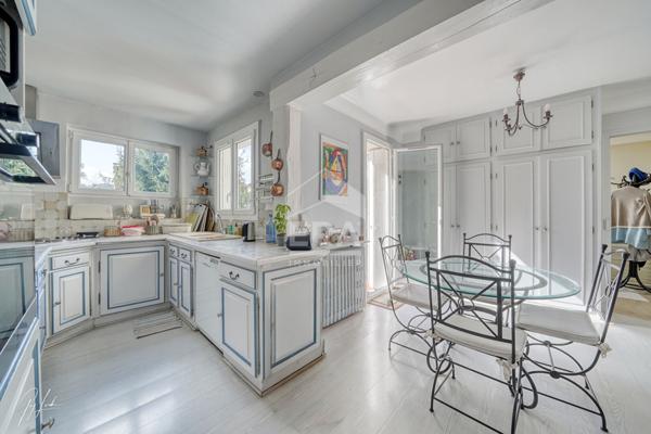 Croix Bosset - Maison familiale 180 m², studio indépendant, jardin sud - Emplacement premium