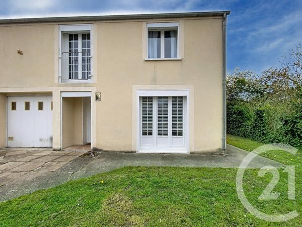 Maison à vendre  6 pièces - 109 m2 ST PIERRE LES NEMOURS - 77