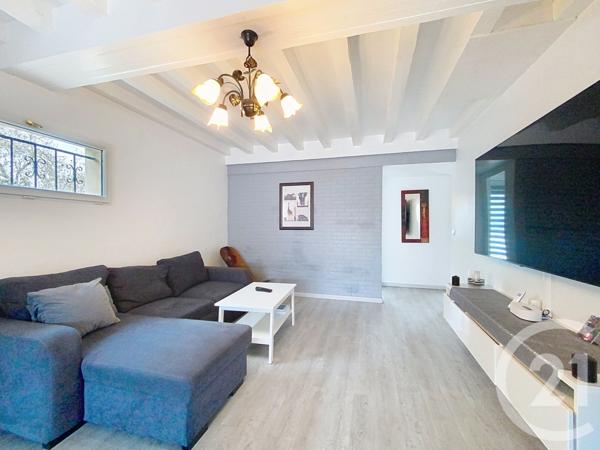 Maison à vendre  6 pièces - 109 m2 ST PIERRE LES NEMOURS - 77