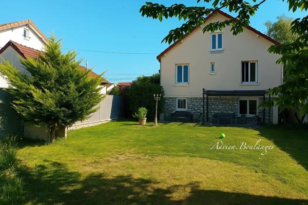 Maison à vendre 5 pièces COMBS LA VILLE (77)