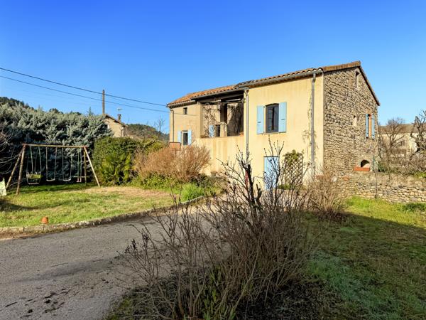 Ucel (07200) Belle Maison Familiale en Pierre sur 1 500 m² de terrain constructible à Ucel