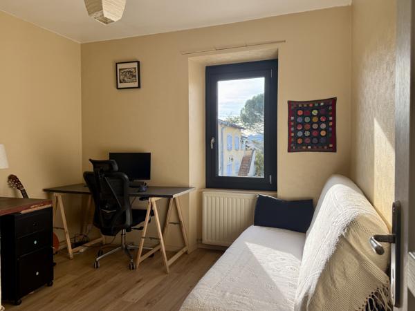 Ucel (07200) Belle Maison Familiale en Pierre sur 1 500 m² de terrain constructible à Ucel