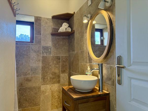 Ucel (07200) Belle Maison Familiale en Pierre sur 1 500 m² de terrain constructible à Ucel