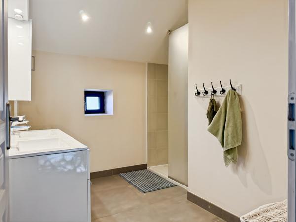 Ucel (07200) Belle Maison Familiale en Pierre sur 1 500 m² de terrain constructible à Ucel