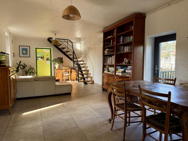 Ucel (07200) Belle Maison Familiale en Pierre sur 1 500 m² de terrain constructible à Ucel