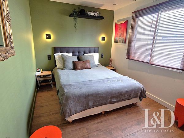 Lumineuse contemporaine - T4 plain-pied non mitoyen - jardin & stationnement