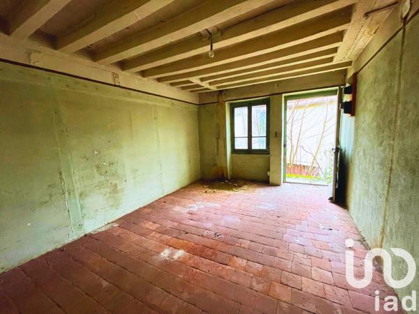 Maison 5 pièces de 110 m² à Donzy (58220)