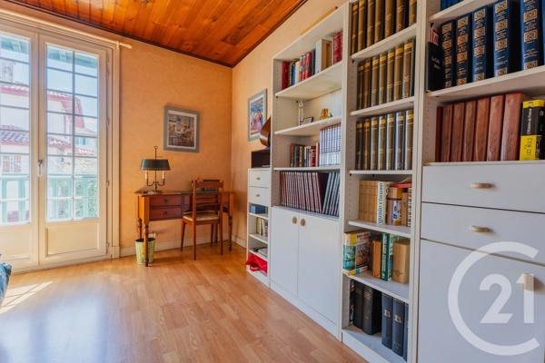 Maison à vendre  5 pièces - 107,98 m 2   BIARRITZ  - 64