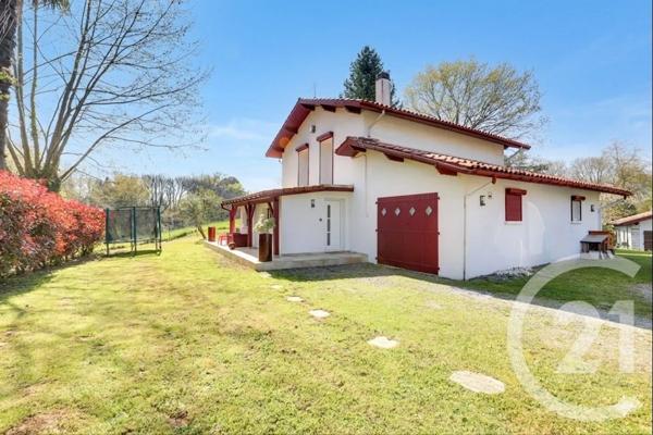 Maison à vendre  5 pièces - 107,98 m 2   BIARRITZ  - 64