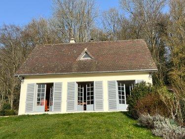 Maison individuelle à vendre à Beaumont-le-Roger dans l'Eure (27170), ref : 03780