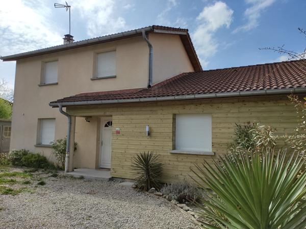 Maison Ambérieu-en-bugey avec jardin T5
