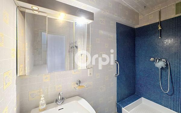 Appartement à vendre    5 pièces • 94,66 m2 Paris 15