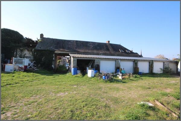 Immeuble à AUBIGNE-RACAN, 72800 - 335m²