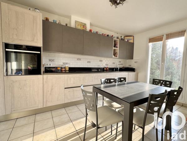 Maison à vendre 7 pièces 176 m² Soisy-sur-Seine