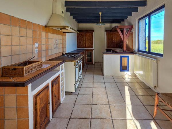 Jolie maison ancienne au calme !