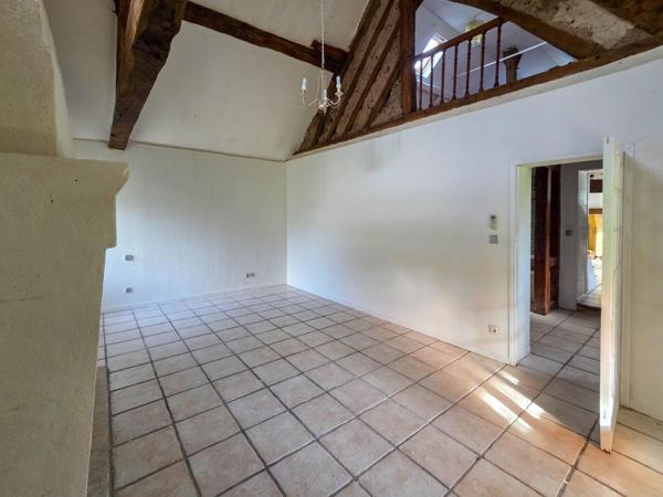 Jolie maison ancienne au calme !